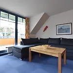 Stilvolle Im Ostseebad Apartment *