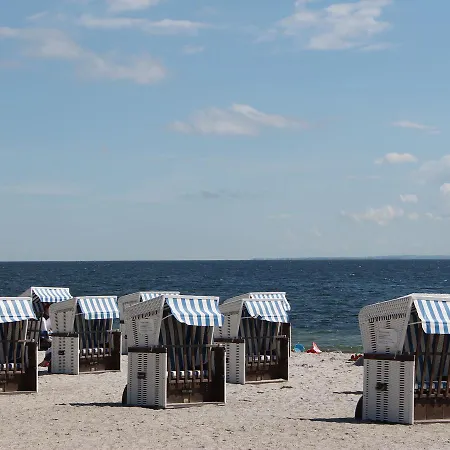 아파트 Stilvolle Im Ostseebad
